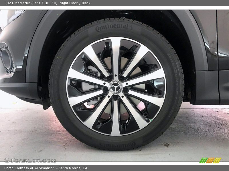Night Black / Black 2021 Mercedes-Benz GLB 250