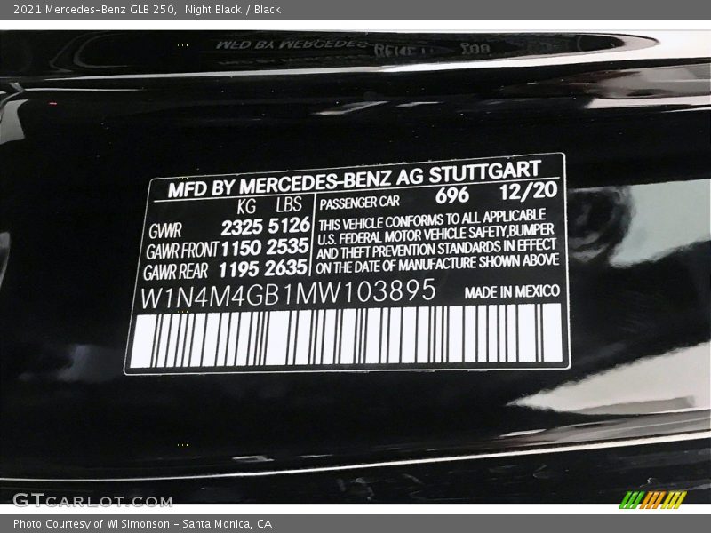 Night Black / Black 2021 Mercedes-Benz GLB 250