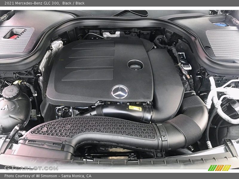 Black / Black 2021 Mercedes-Benz GLC 300