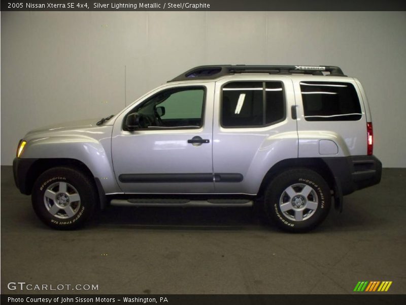 Silver Lightning Metallic / Steel/Graphite 2005 Nissan Xterra SE 4x4