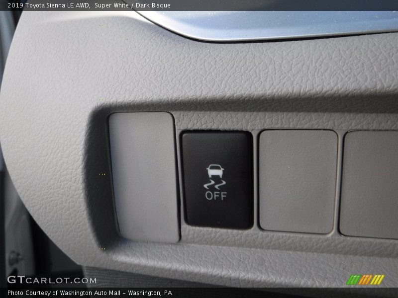 Super White / Dark Bisque 2019 Toyota Sienna LE AWD