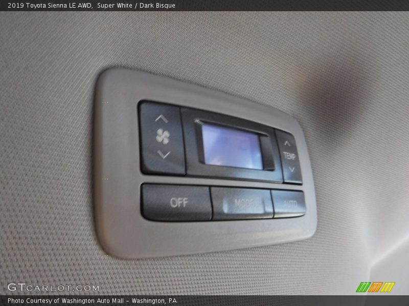Super White / Dark Bisque 2019 Toyota Sienna LE AWD