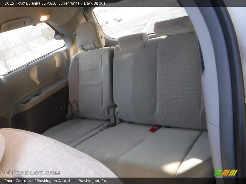 Super White / Dark Bisque 2019 Toyota Sienna LE AWD