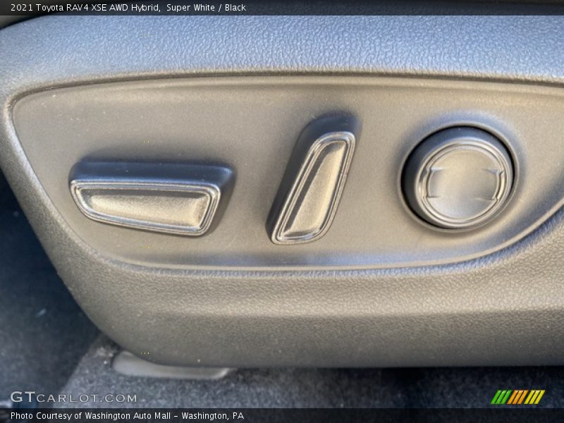 Super White / Black 2021 Toyota RAV4 XSE AWD Hybrid
