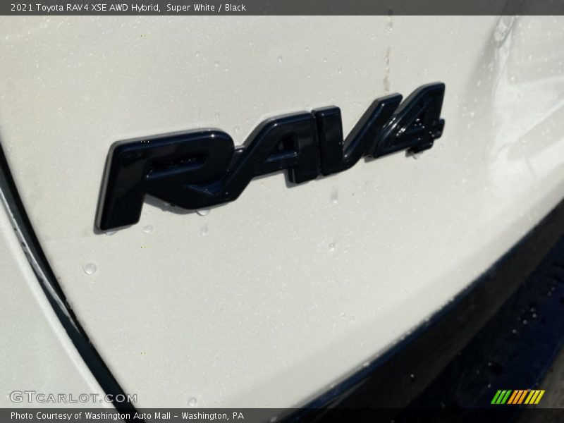 Super White / Black 2021 Toyota RAV4 XSE AWD Hybrid