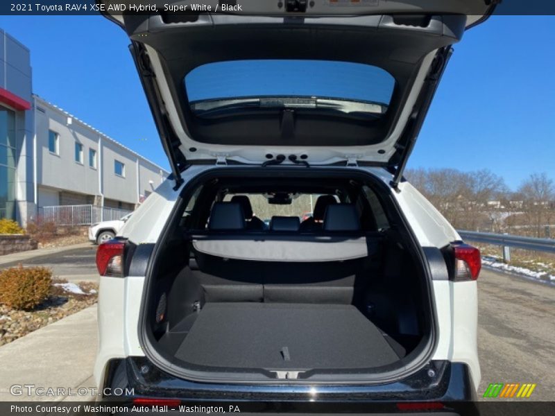 Super White / Black 2021 Toyota RAV4 XSE AWD Hybrid