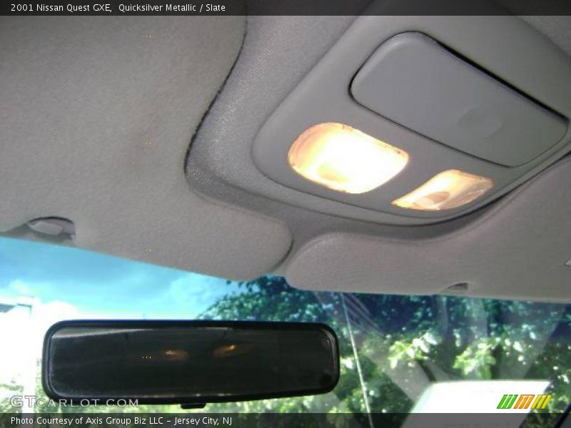 Quicksilver Metallic / Slate 2001 Nissan Quest GXE
