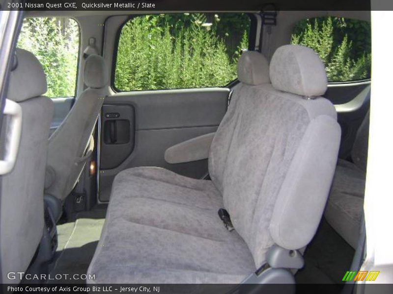 Quicksilver Metallic / Slate 2001 Nissan Quest GXE