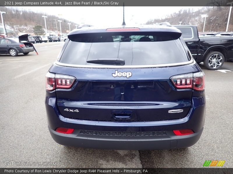 Jazz Blue Pearl / Black/Ski Gray 2021 Jeep Compass Latitude 4x4