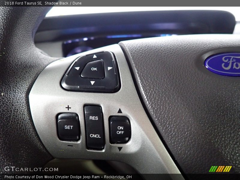 Shadow Black / Dune 2018 Ford Taurus SE