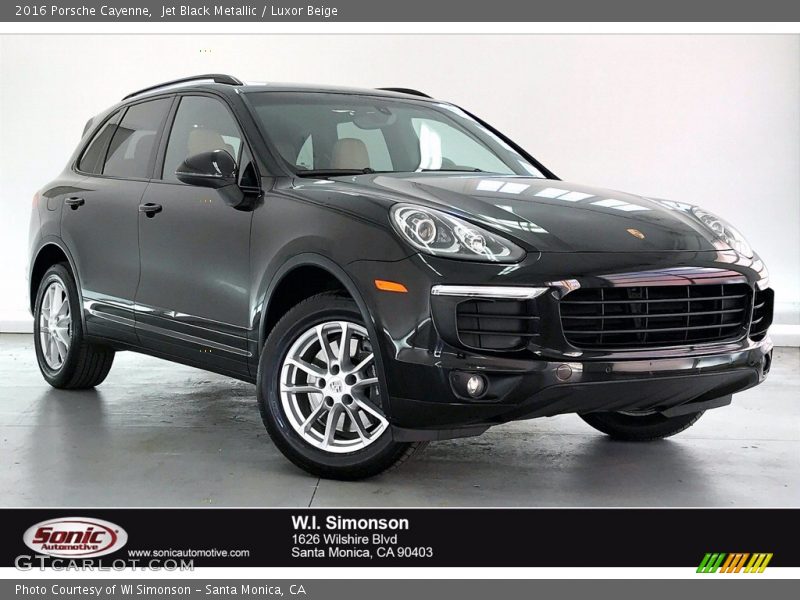 Jet Black Metallic / Luxor Beige 2016 Porsche Cayenne