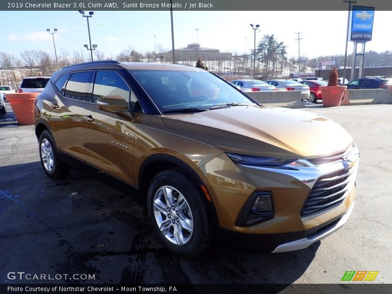 Sunlit Bronze Metallic / Jet Black 2019 Chevrolet Blazer 3.6L Cloth AWD