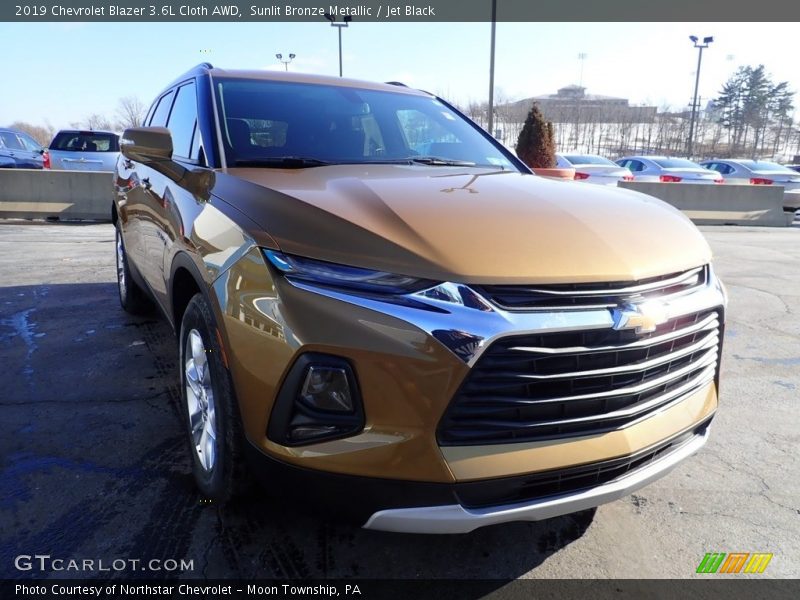 Sunlit Bronze Metallic / Jet Black 2019 Chevrolet Blazer 3.6L Cloth AWD