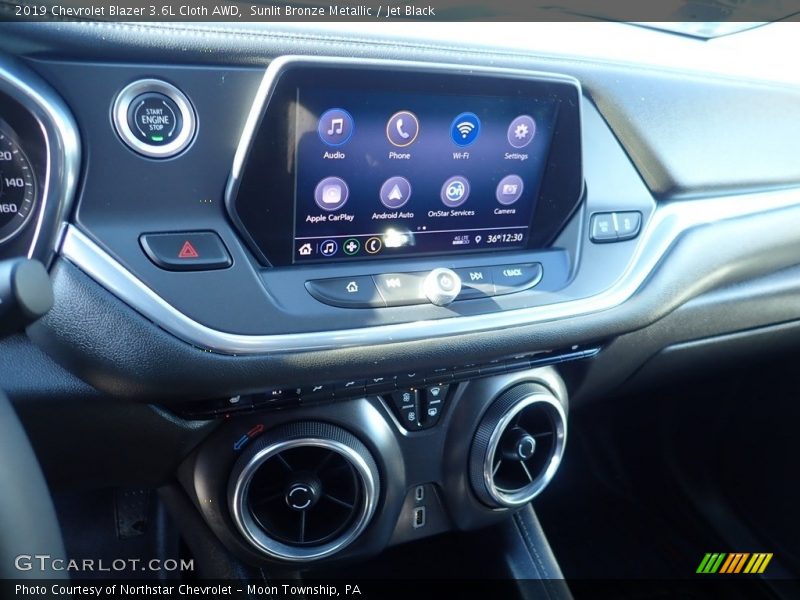 Sunlit Bronze Metallic / Jet Black 2019 Chevrolet Blazer 3.6L Cloth AWD