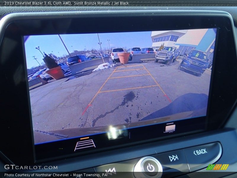 Sunlit Bronze Metallic / Jet Black 2019 Chevrolet Blazer 3.6L Cloth AWD