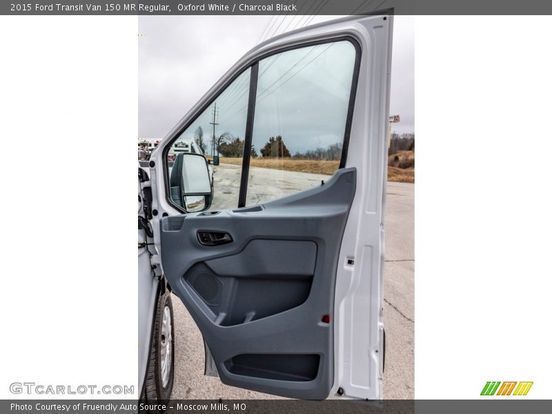 Oxford White / Charcoal Black 2015 Ford Transit Van 150 MR Regular