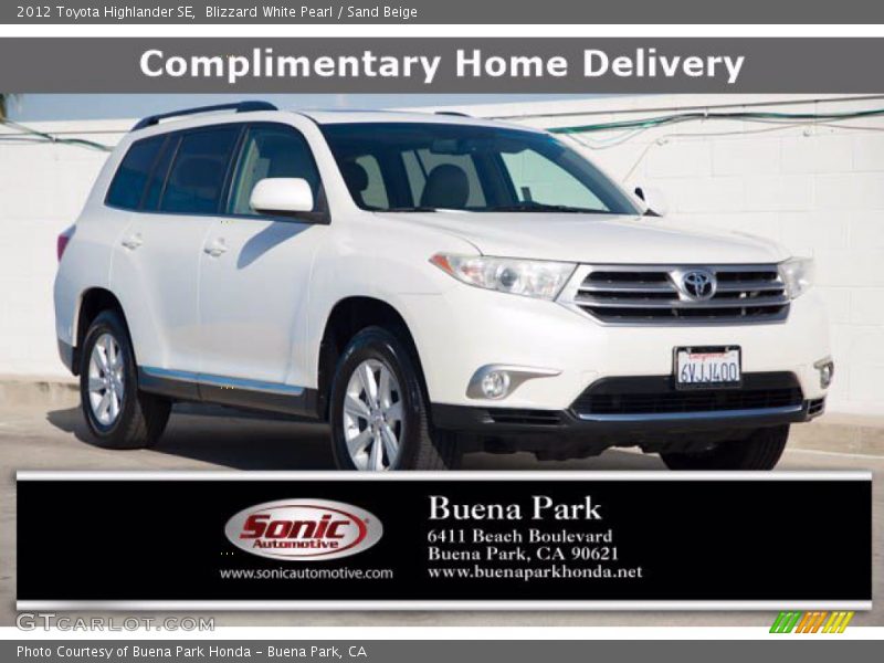 Blizzard White Pearl / Sand Beige 2012 Toyota Highlander SE
