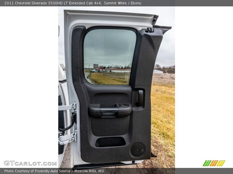 Door Panel of 2011 Silverado 3500HD LT Extended Cab 4x4