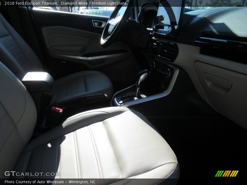 Diamond White / Medium Light Stone 2018 Ford EcoSport Titanium