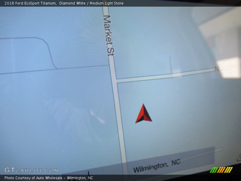 Diamond White / Medium Light Stone 2018 Ford EcoSport Titanium