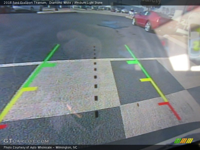 Diamond White / Medium Light Stone 2018 Ford EcoSport Titanium