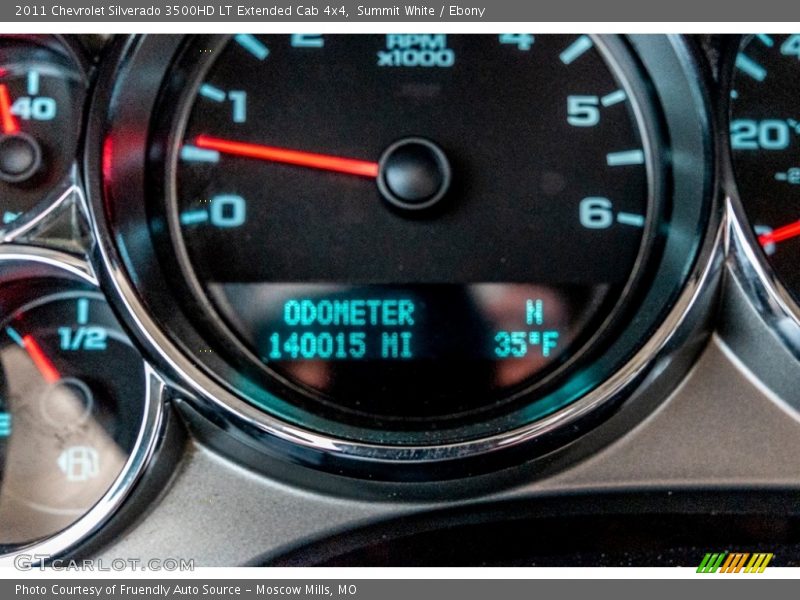 Summit White / Ebony 2011 Chevrolet Silverado 3500HD LT Extended Cab 4x4