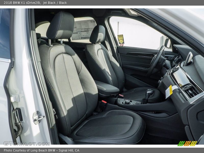 Jet Black / Black 2018 BMW X1 sDrive28i