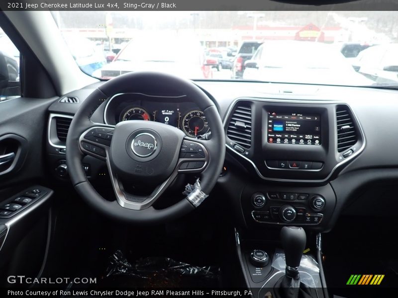 Sting-Gray / Black 2021 Jeep Cherokee Latitude Lux 4x4