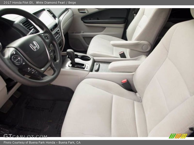 White Diamond Pearl / Beige 2017 Honda Pilot EX