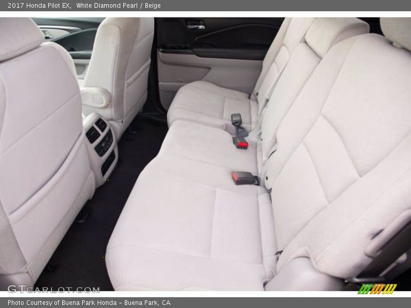 White Diamond Pearl / Beige 2017 Honda Pilot EX