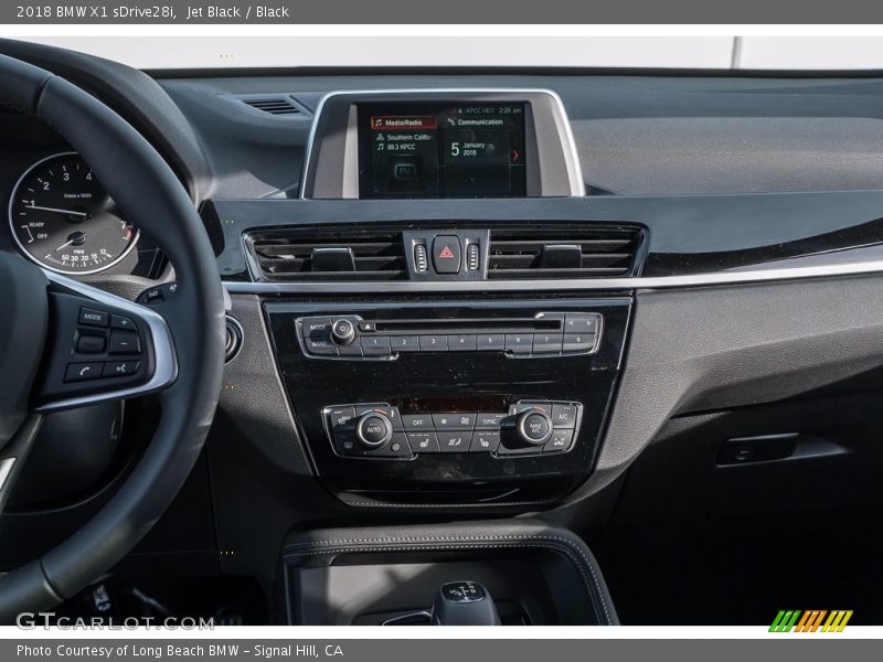 Jet Black / Black 2018 BMW X1 sDrive28i