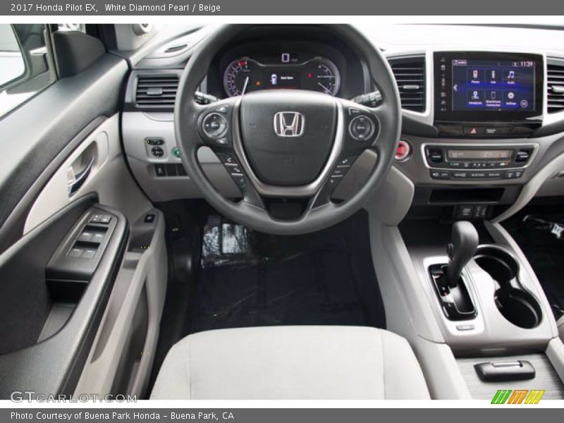 White Diamond Pearl / Beige 2017 Honda Pilot EX