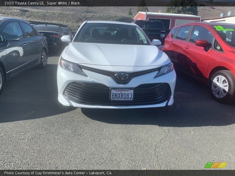 Super White / Black 2020 Toyota Camry LE