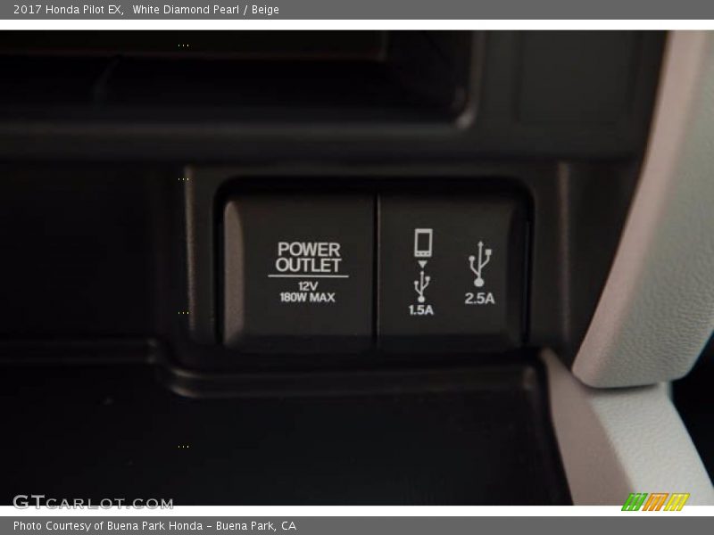 White Diamond Pearl / Beige 2017 Honda Pilot EX