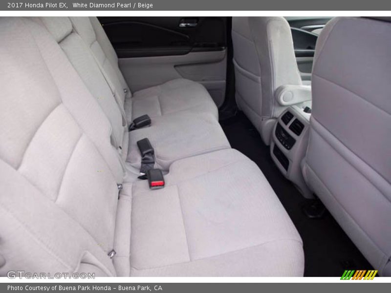 White Diamond Pearl / Beige 2017 Honda Pilot EX