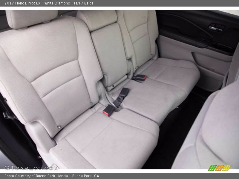 White Diamond Pearl / Beige 2017 Honda Pilot EX