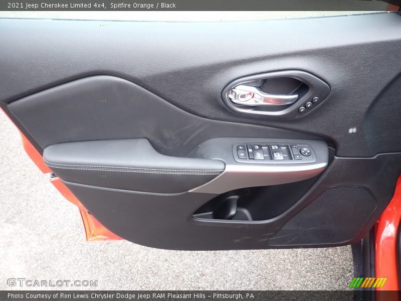 Spitfire Orange / Black 2021 Jeep Cherokee Limited 4x4