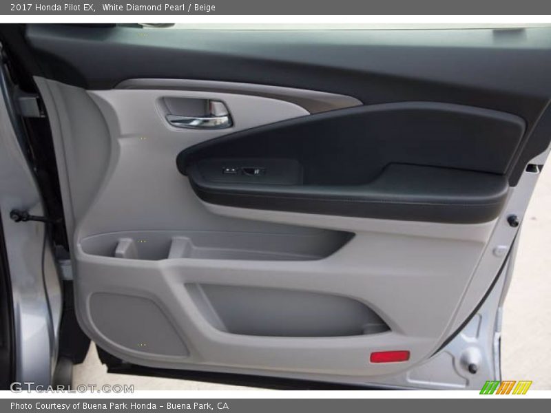 White Diamond Pearl / Beige 2017 Honda Pilot EX