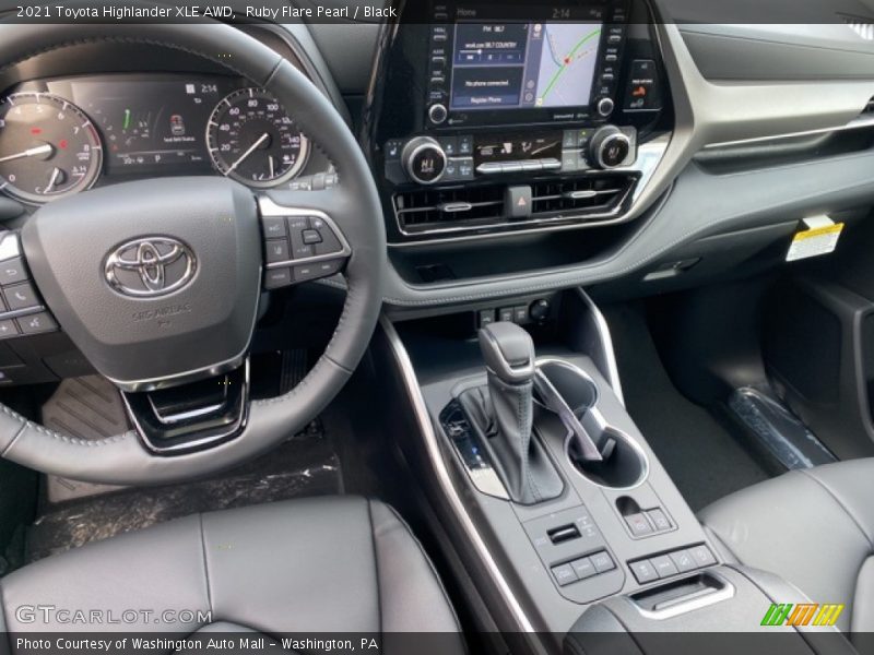 Ruby Flare Pearl / Black 2021 Toyota Highlander XLE AWD