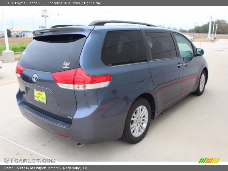Shoreline Blue Pearl / Light Gray 2014 Toyota Sienna XLE