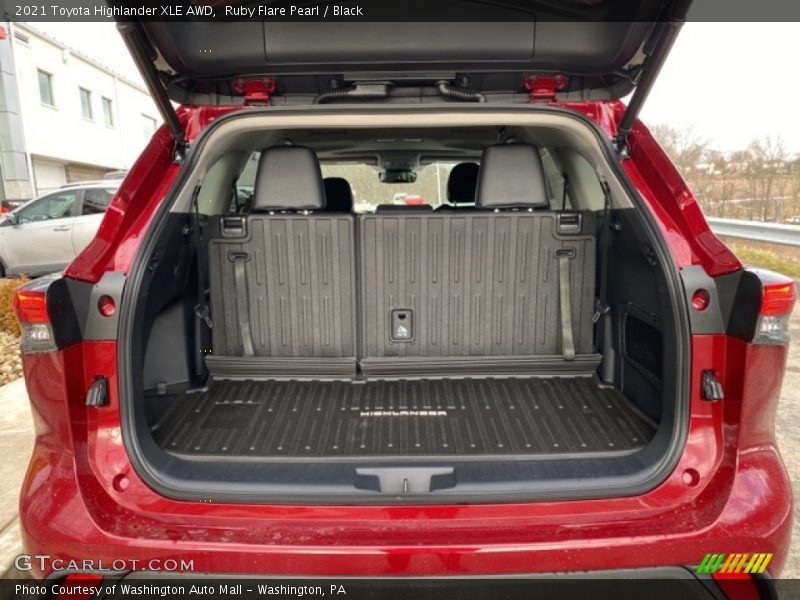 Ruby Flare Pearl / Black 2021 Toyota Highlander XLE AWD