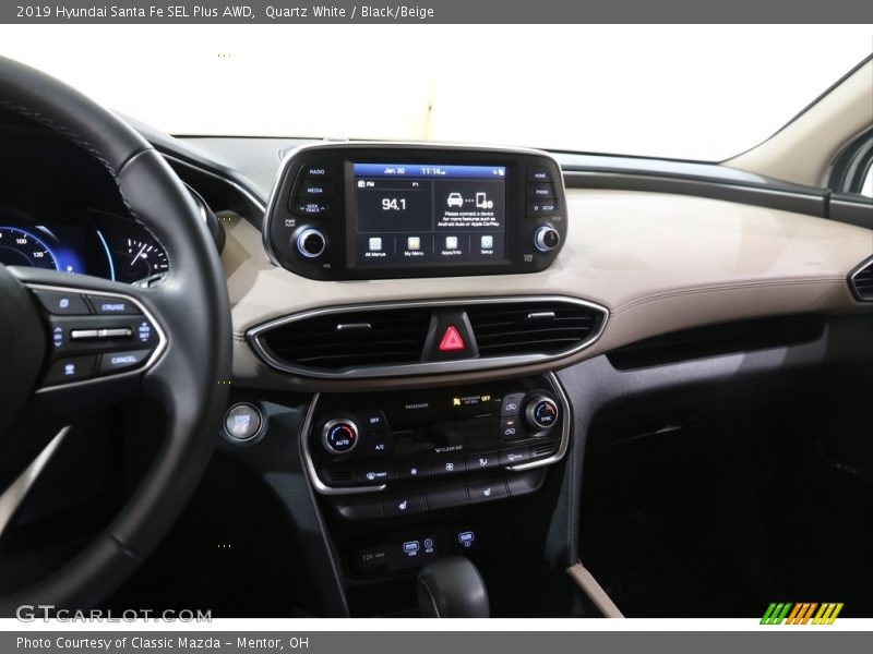 Quartz White / Black/Beige 2019 Hyundai Santa Fe SEL Plus AWD