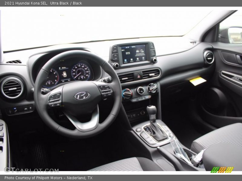 Ultra Black / Black 2021 Hyundai Kona SEL