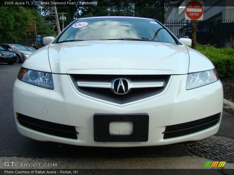 White Diamond Pearl / Parchment 2006 Acura TL 3.2
