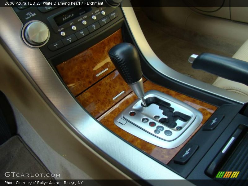 White Diamond Pearl / Parchment 2006 Acura TL 3.2