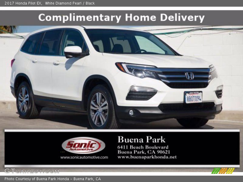White Diamond Pearl / Black 2017 Honda Pilot EX