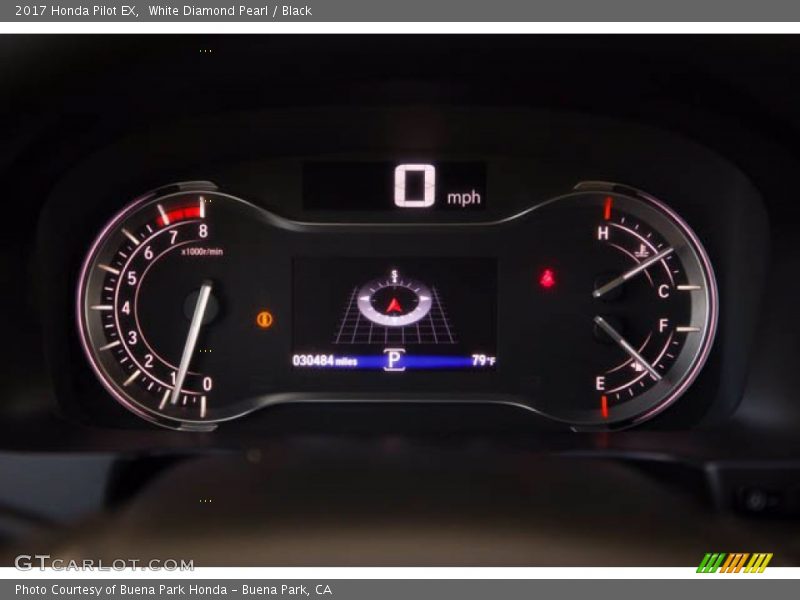 White Diamond Pearl / Black 2017 Honda Pilot EX