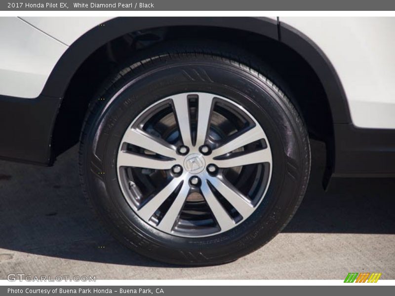 White Diamond Pearl / Black 2017 Honda Pilot EX
