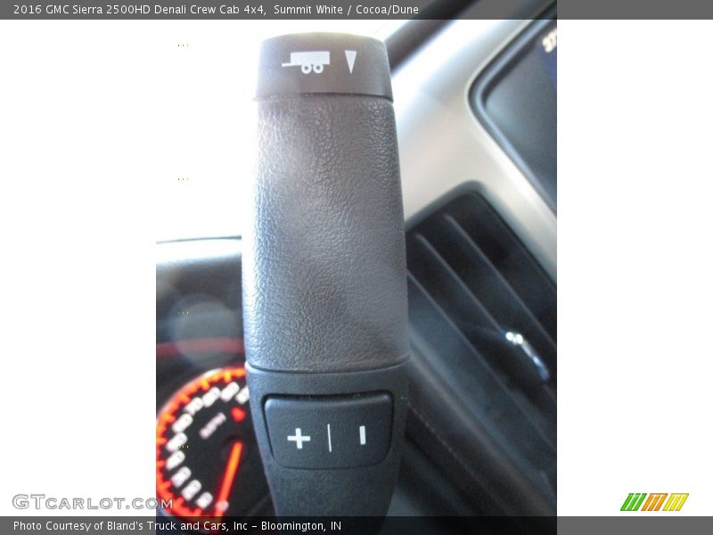 Summit White / Cocoa/Dune 2016 GMC Sierra 2500HD Denali Crew Cab 4x4