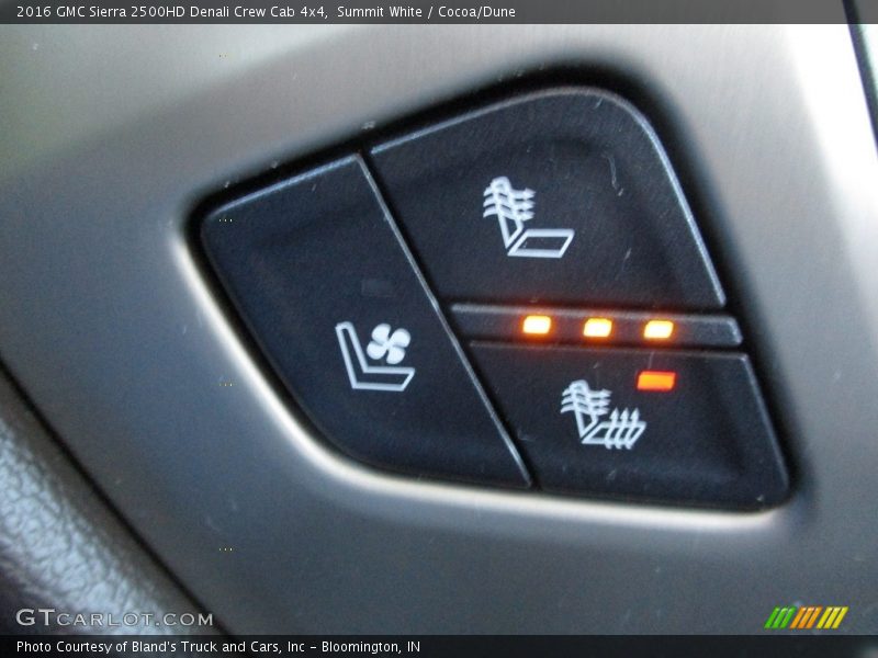 Summit White / Cocoa/Dune 2016 GMC Sierra 2500HD Denali Crew Cab 4x4